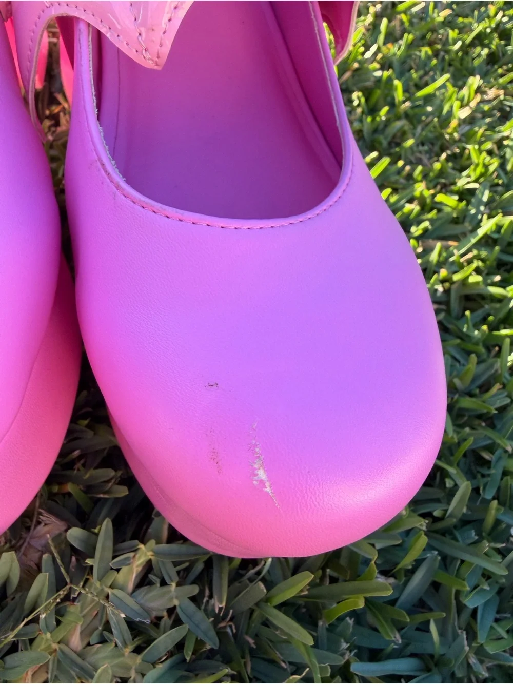 Monster High X YRU Draculaura Pink Deelite Heels Size 11